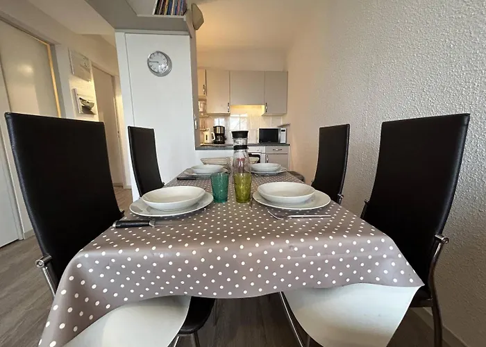 Appt 3 Pieces - - Cl130-212 Apartment